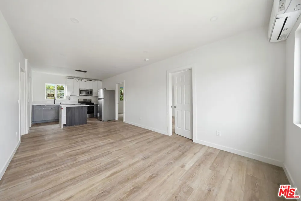 3020 W 12th Street #3026 Los Angeles, CA 90006