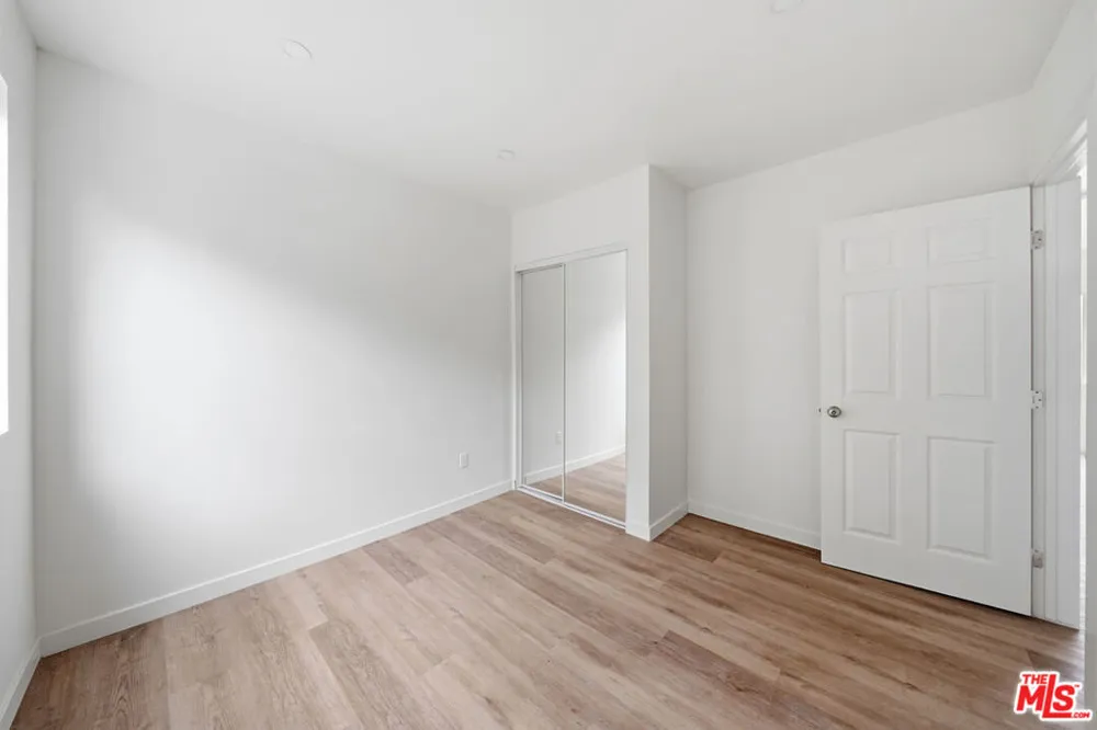 3020 W 12th Street #3026 Los Angeles, CA 90006