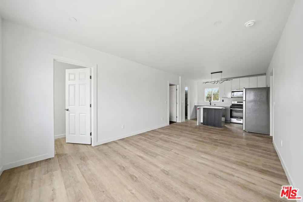 3020 W 12th Street #3026 Los Angeles, CA 90006