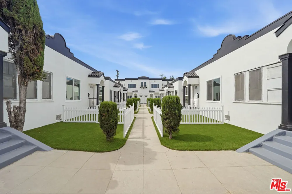 3020 W 12th Street #3026 Los Angeles, CA 90006