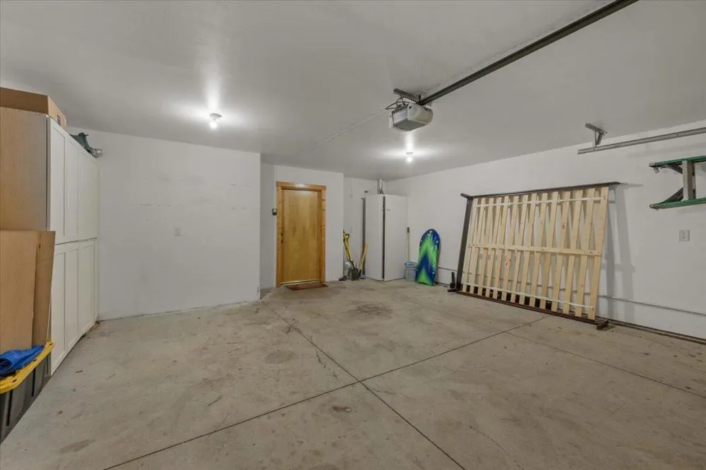 187 Dixie Lee Lane Sugarloaf, CA 92386