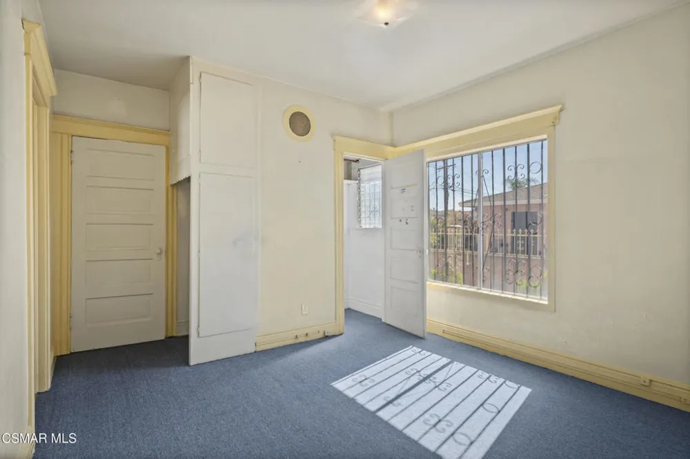 3627 Flower Street Huntington Park, CA 90255