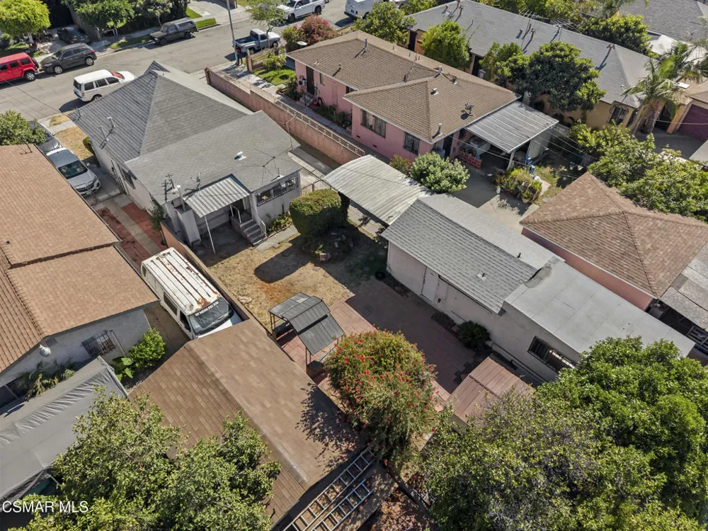 3627 Flower Street Huntington Park, CA 90255