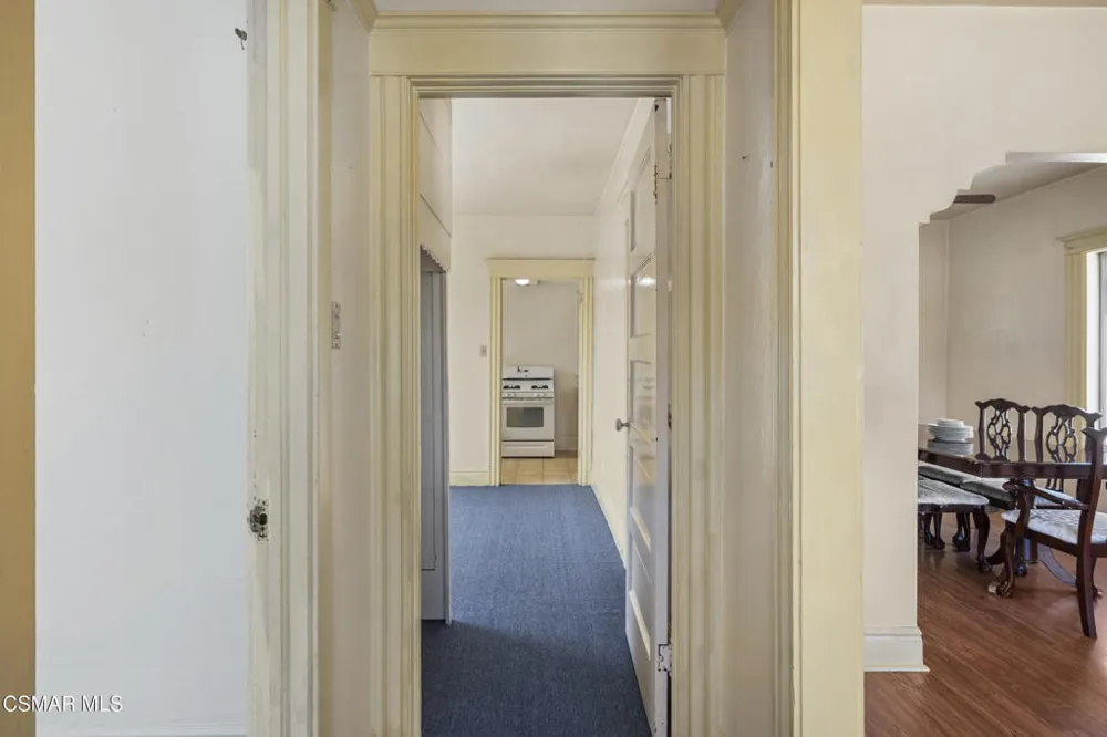 3627 Flower Street Huntington Park, CA 90255