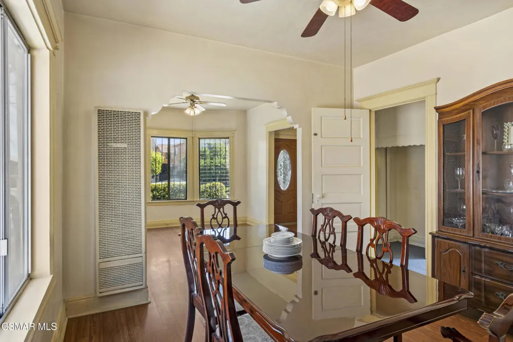 3627 Flower Street Huntington Park, CA 90255
