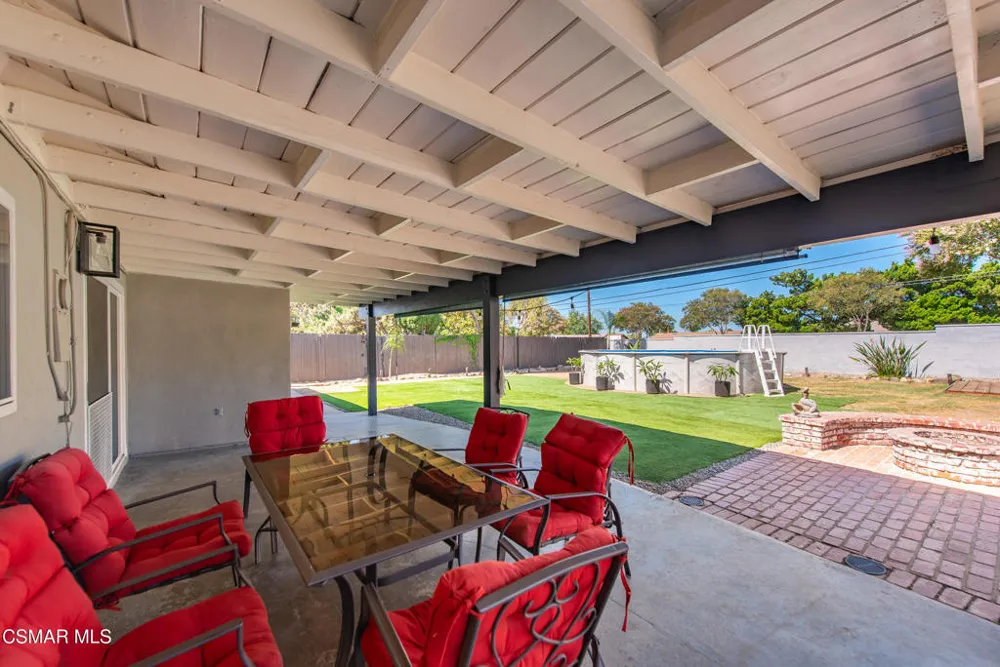 3055 Waco Avenue Simi Valley, CA 93063
