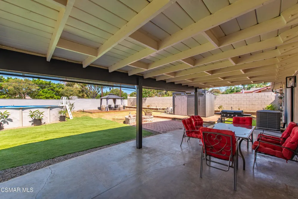 3055 Waco Avenue Simi Valley, CA 93063