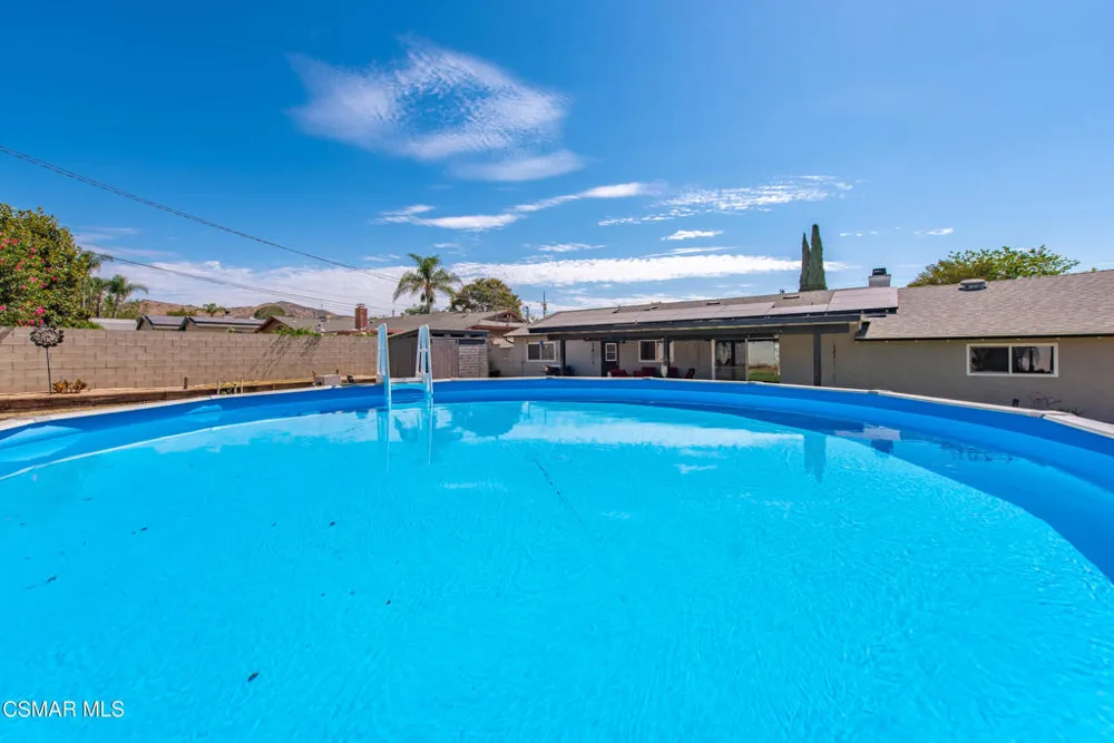 3055 Waco Avenue Simi Valley, CA 93063