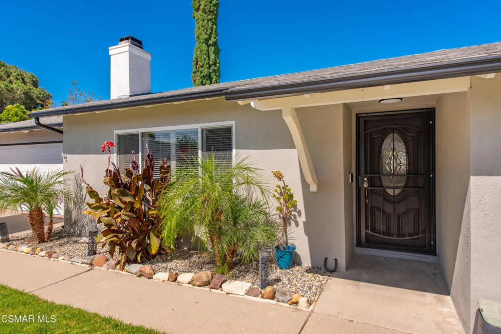 3055 Waco Avenue Simi Valley, CA 93063