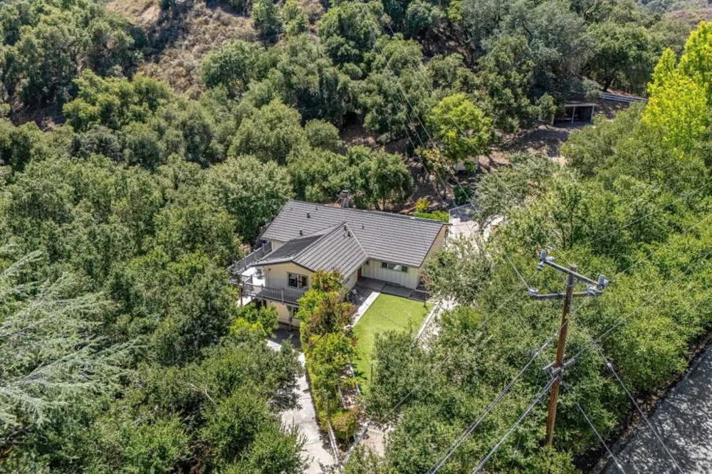 15565 Armsby Lane Morgan Hill, CA 95037
