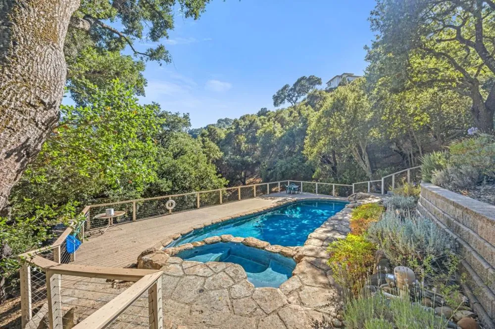 15565 Armsby Lane Morgan Hill, CA 95037