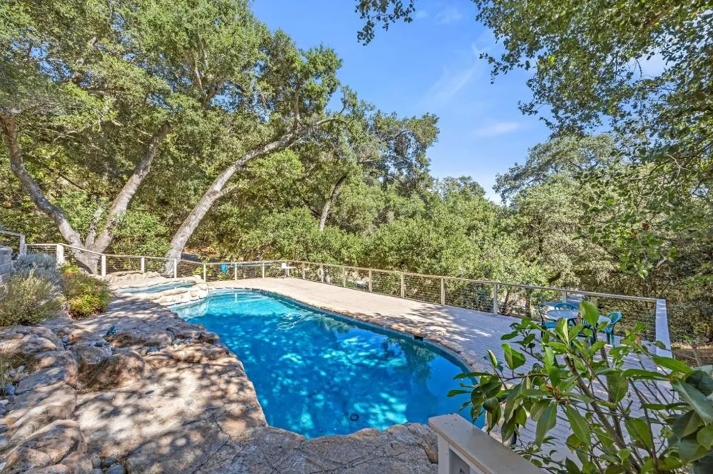 15565 Armsby Lane Morgan Hill, CA 95037