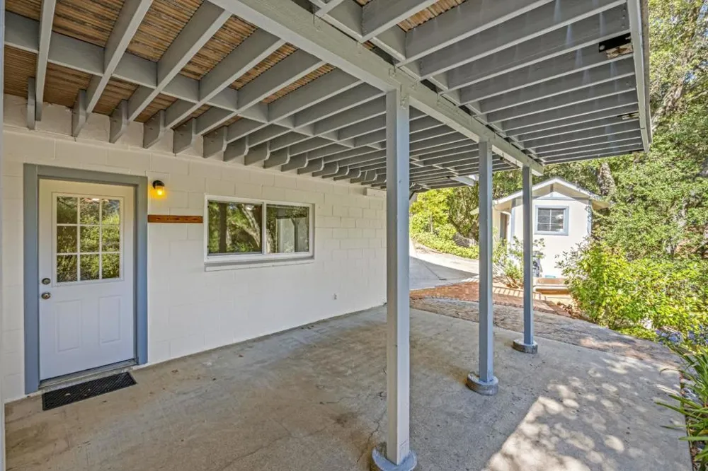 15565 Armsby Lane Morgan Hill, CA 95037