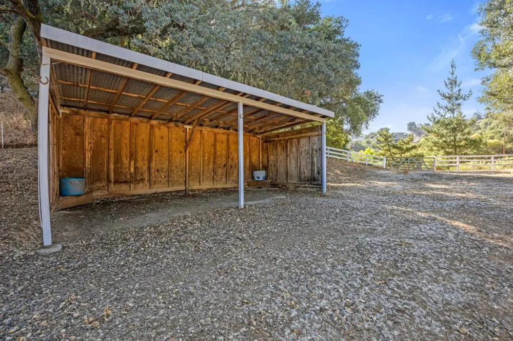 15565 Armsby Lane Morgan Hill, CA 95037