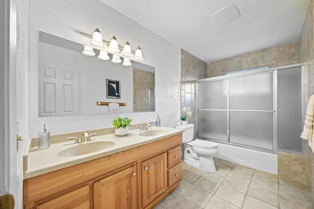 15565 Armsby Lane Morgan Hill, CA 95037