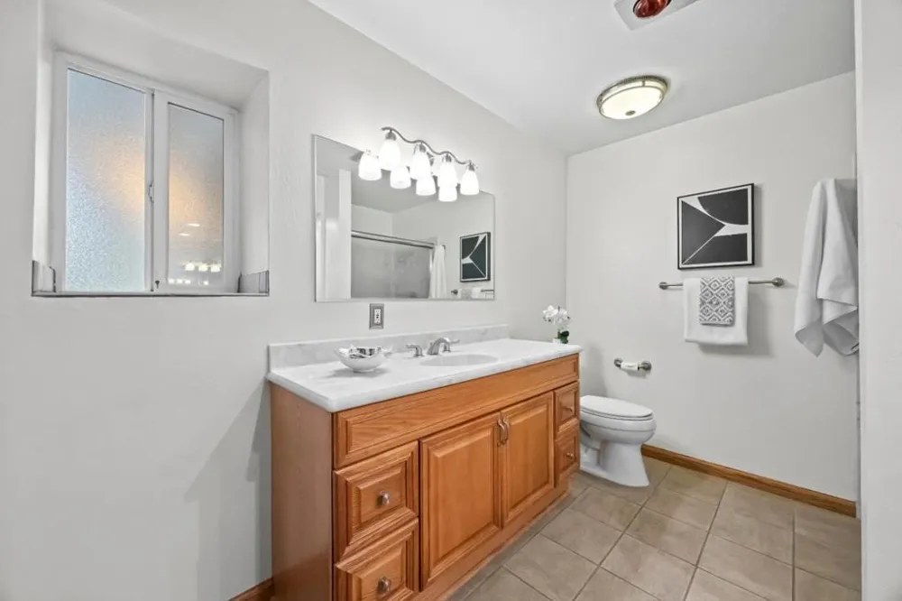 15565 Armsby Lane Morgan Hill, CA 95037