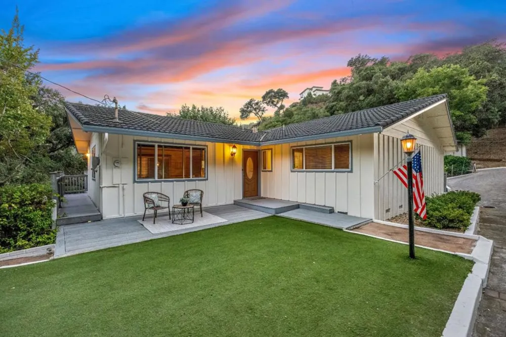 15565 Armsby Lane Morgan Hill, CA 95037