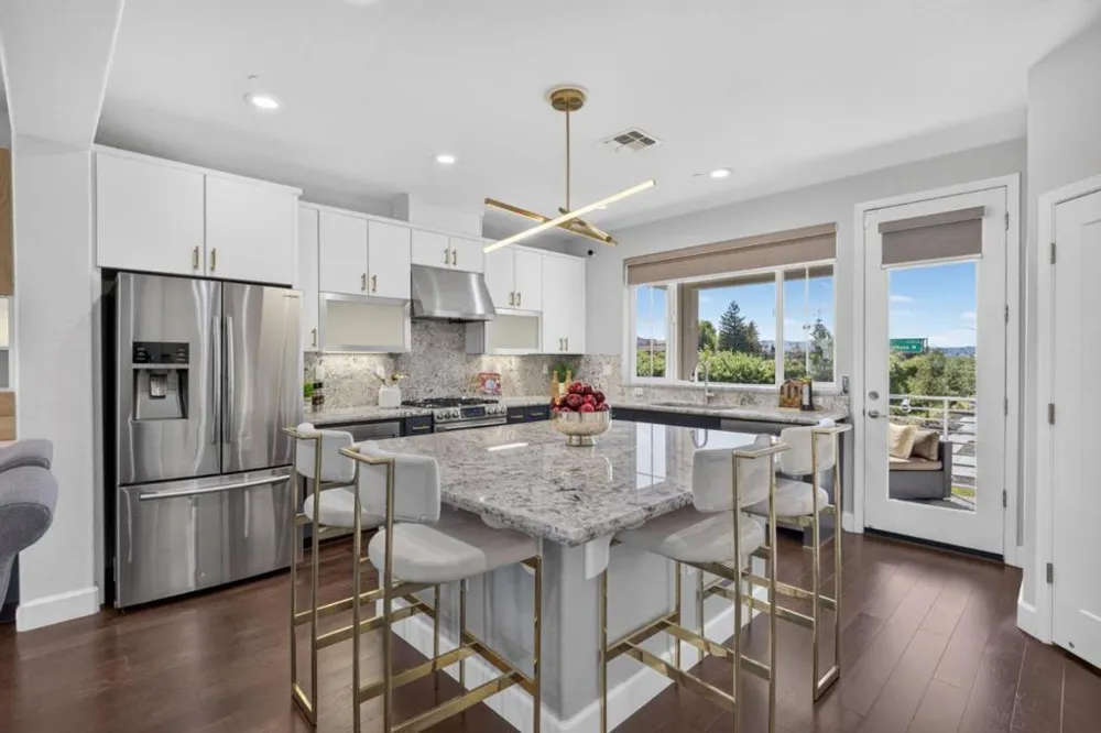 6041 Sunstone Drive San Jose, CA 95123
