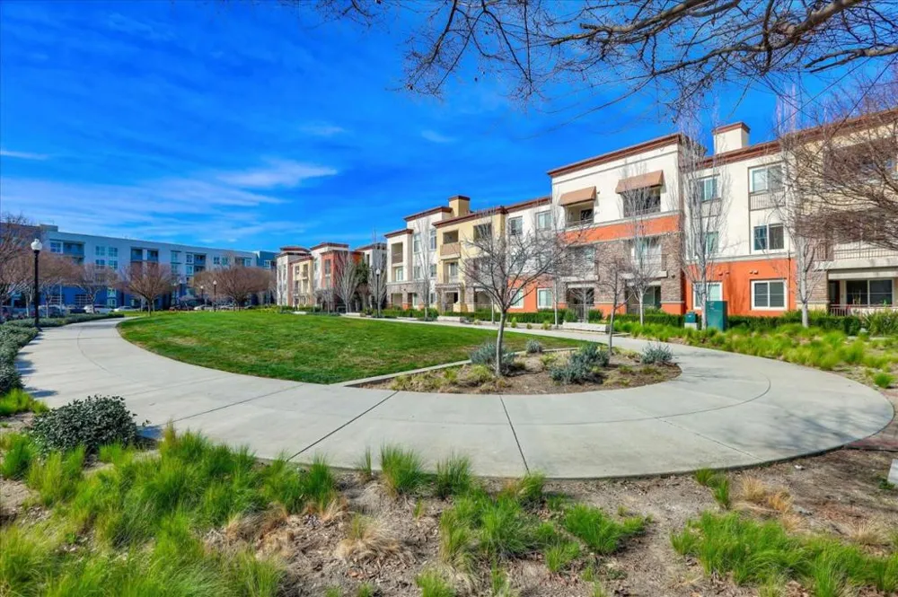 6041 Sunstone Drive San Jose, CA 95123