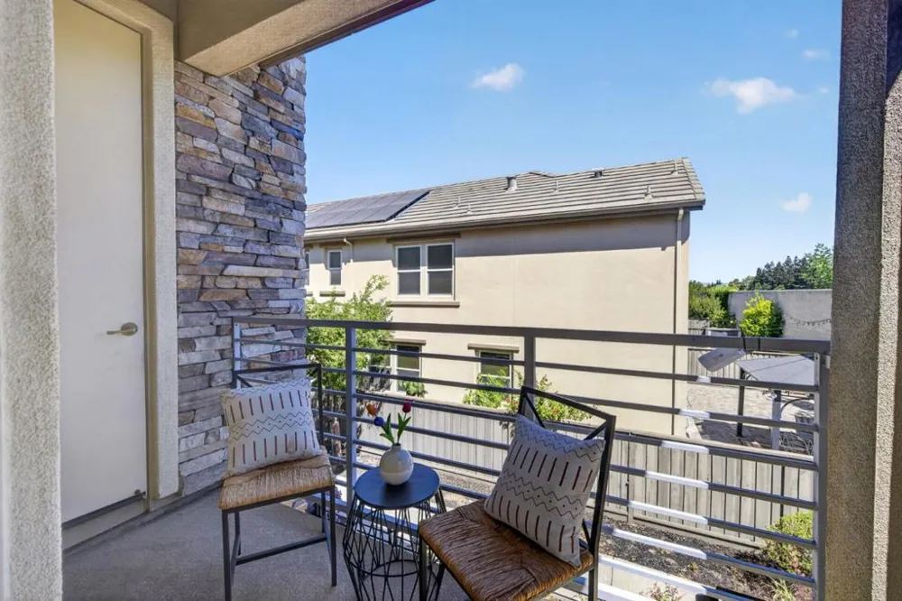 6041 Sunstone Drive San Jose, CA 95123