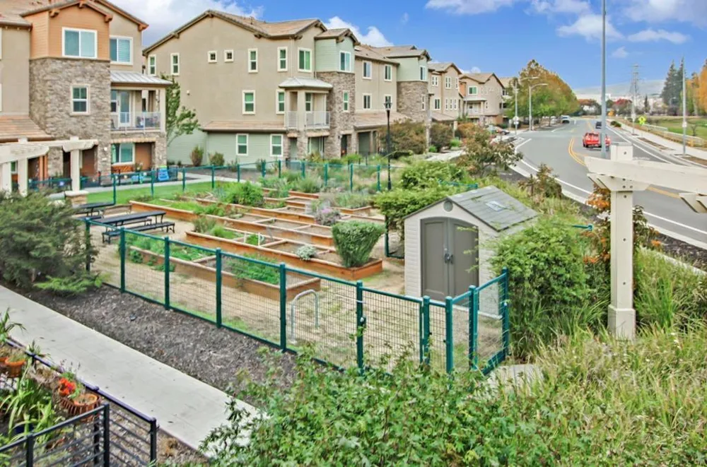 6041 Sunstone Drive San Jose, CA 95123