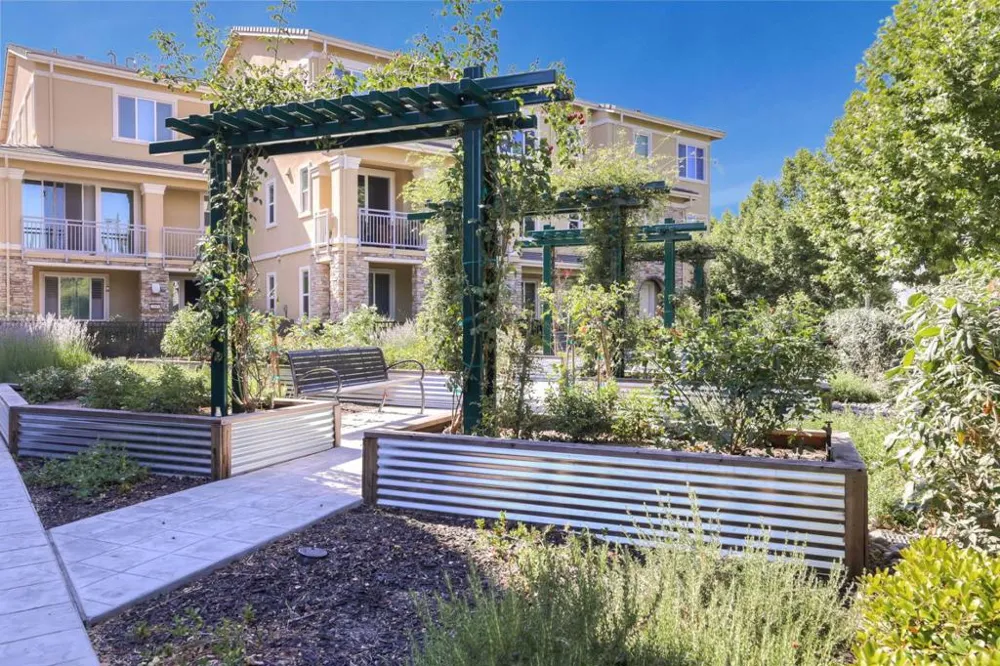 6041 Sunstone Drive San Jose, CA 95123