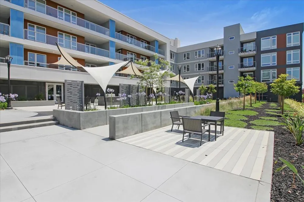 6041 Sunstone Drive San Jose, CA 95123
