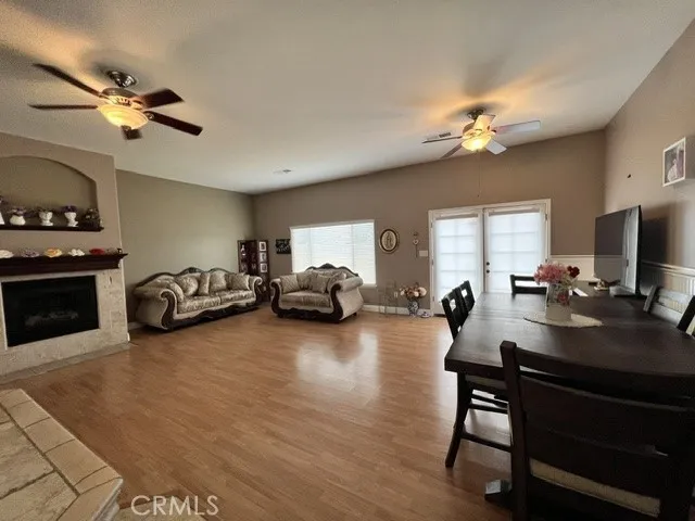 4100 Northwind Dr. Bakersfield, CA 93304