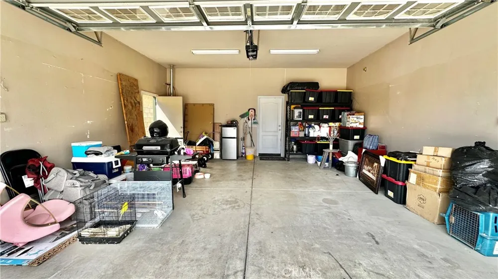 4100 Northwind Dr. Bakersfield, CA 93304