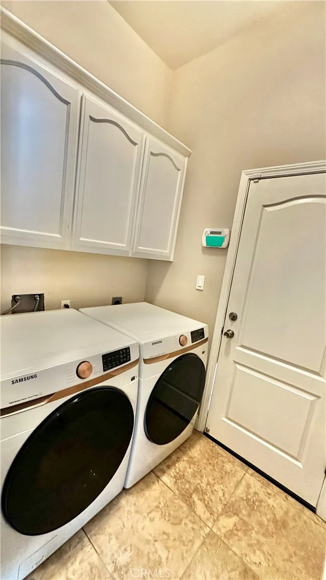 4100 Northwind Dr. Bakersfield, CA 93304