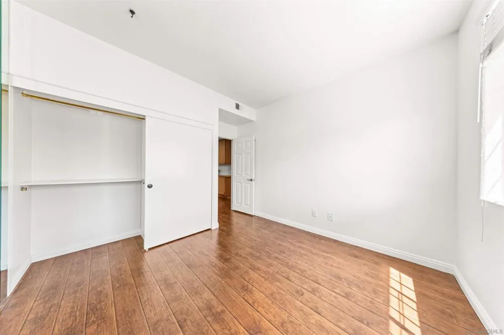 8585 Via Mallorca #41 La Jolla, CA 92037