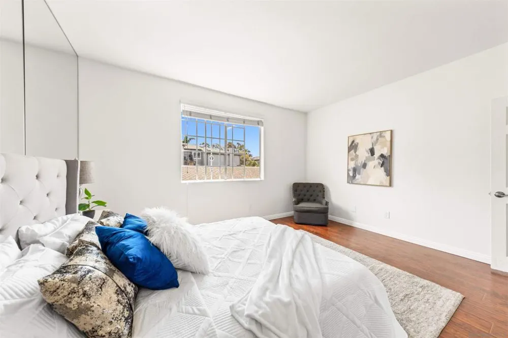 8585 Via Mallorca #41 La Jolla, CA 92037