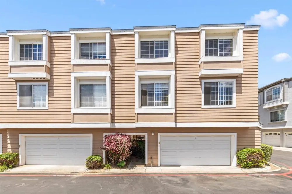 8585 Via Mallorca #41 La Jolla, CA 92037