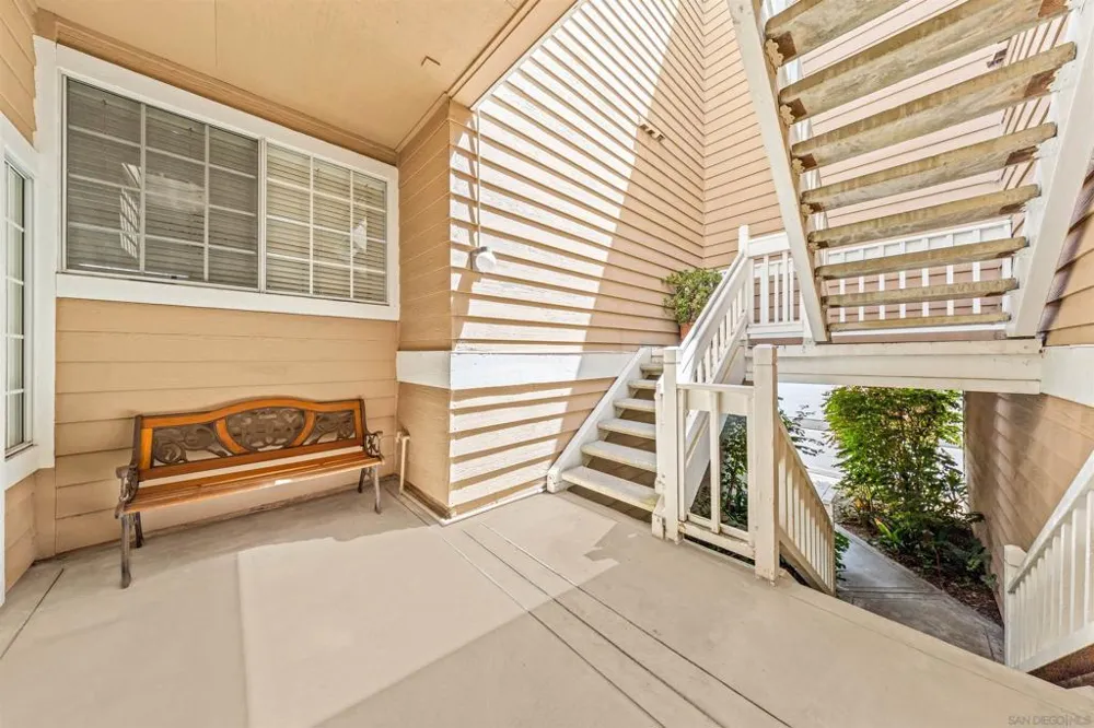 8585 Via Mallorca #41 La Jolla, CA 92037