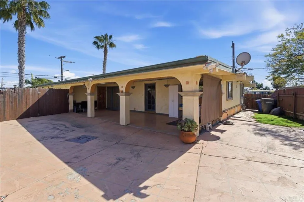 1032 Iris Ave Imperial Beach, CA 91932