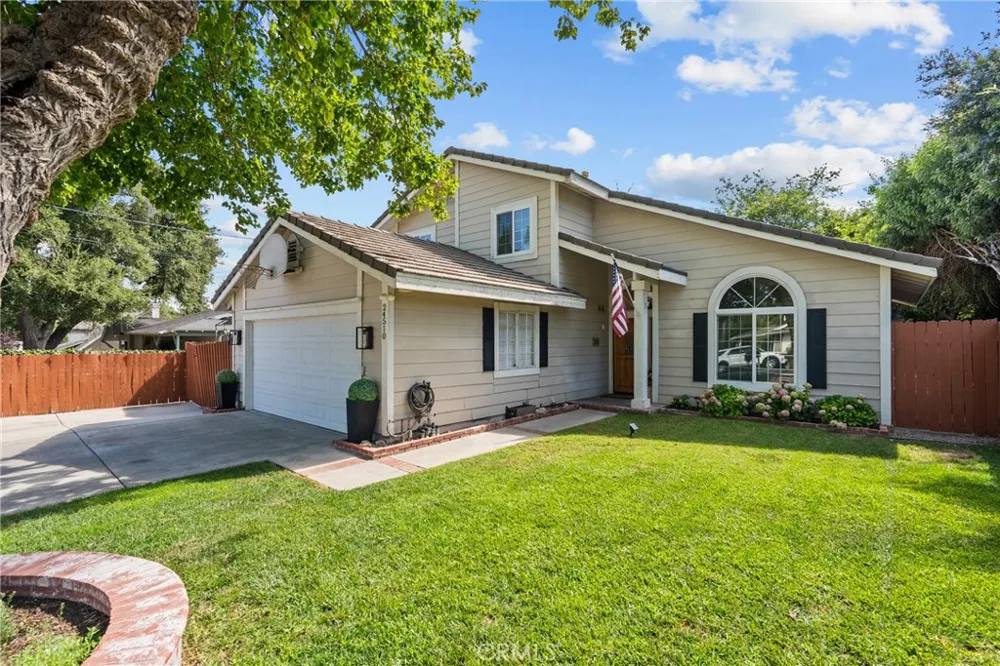 24510 Apple St. Newhall, CA 91321