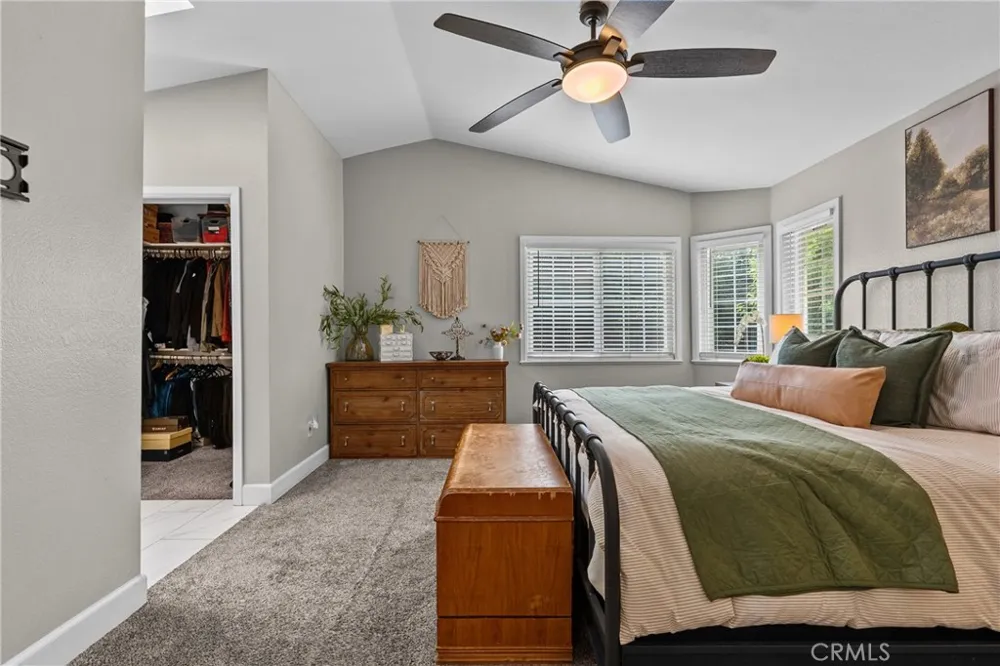 24510 Apple St. Newhall, CA 91321