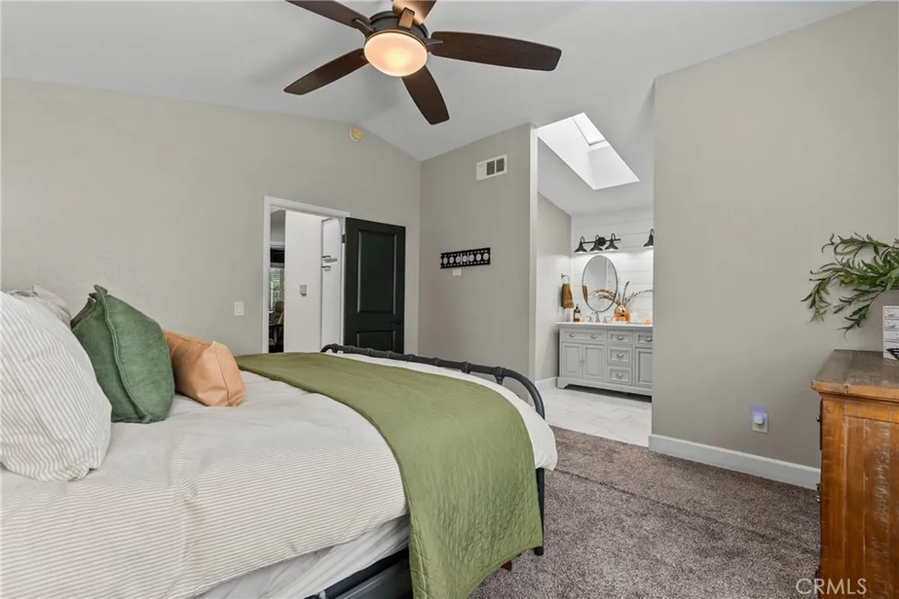 24510 Apple St. Newhall, CA 91321