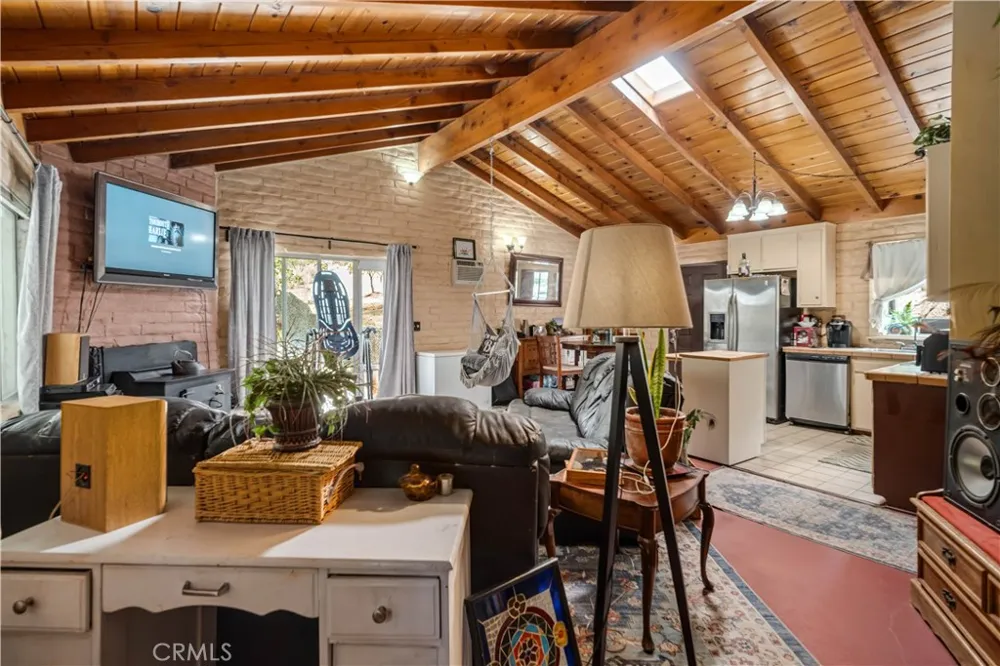 42766 Ranch Club Road Lake Hughes, CA 93532