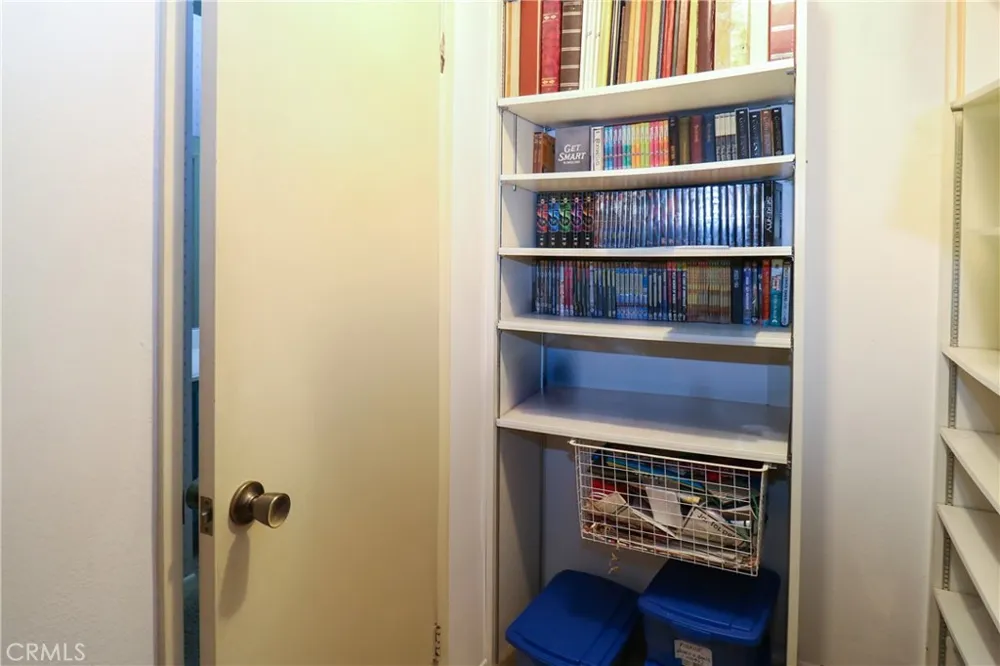 9455 Friendly Woods Whittier, CA 90605
