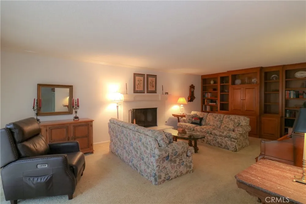 9455 Friendly Woods Whittier, CA 90605