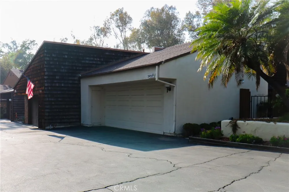 9455 Friendly Woods Whittier, CA 90605