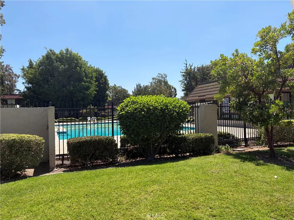 1419 Greenhaven Anaheim, CA 92801