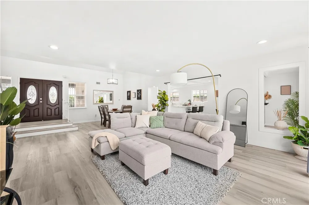 19518 Thornlake Avenue Cerritos, CA 90703