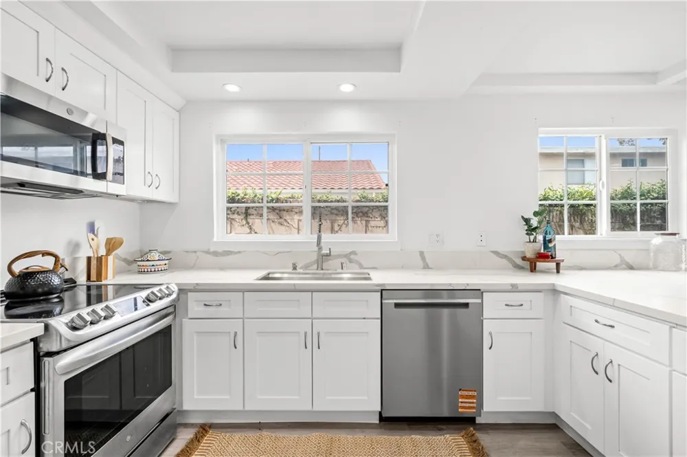 19518 Thornlake Avenue Cerritos, CA 90703