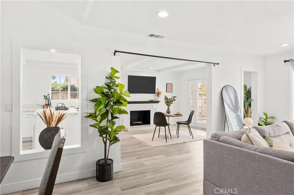 19518 Thornlake Avenue Cerritos, CA 90703