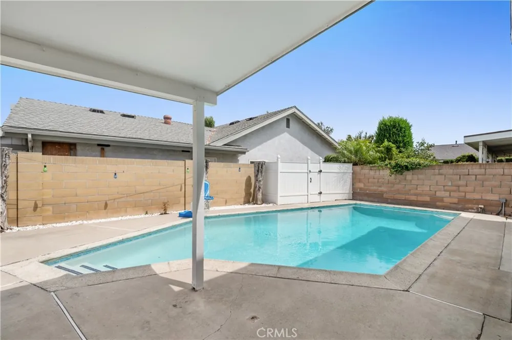 19518 Thornlake Avenue Cerritos, CA 90703
