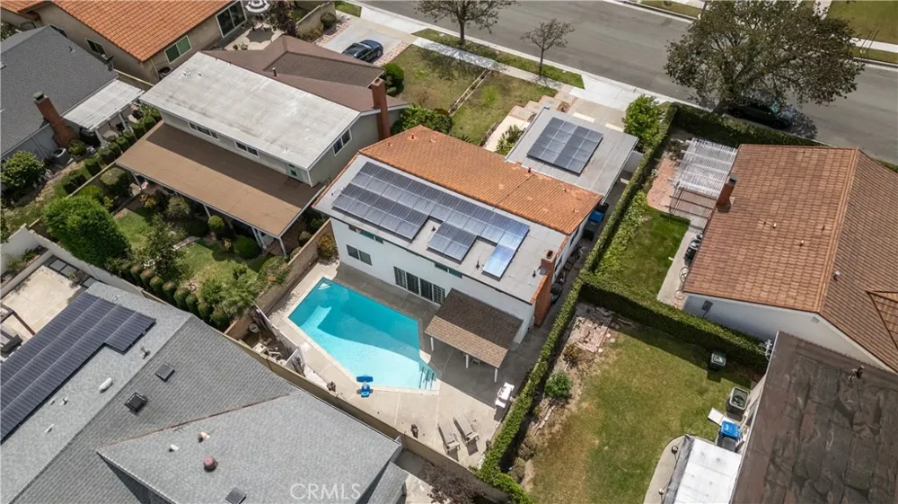 19518 Thornlake Avenue Cerritos, CA 90703