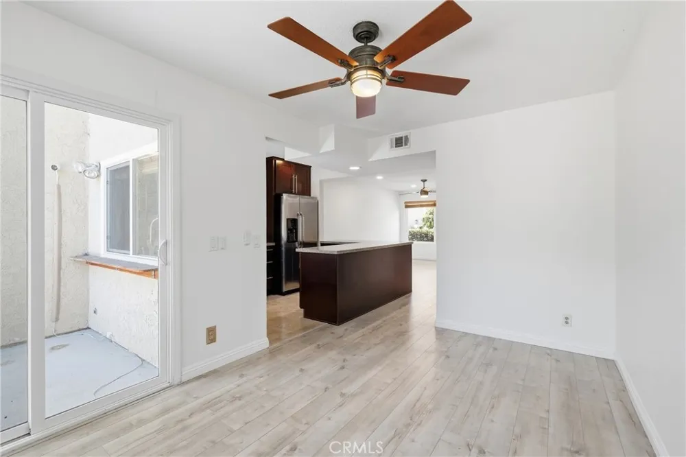 54 Oval Road Irvine, CA 92604
