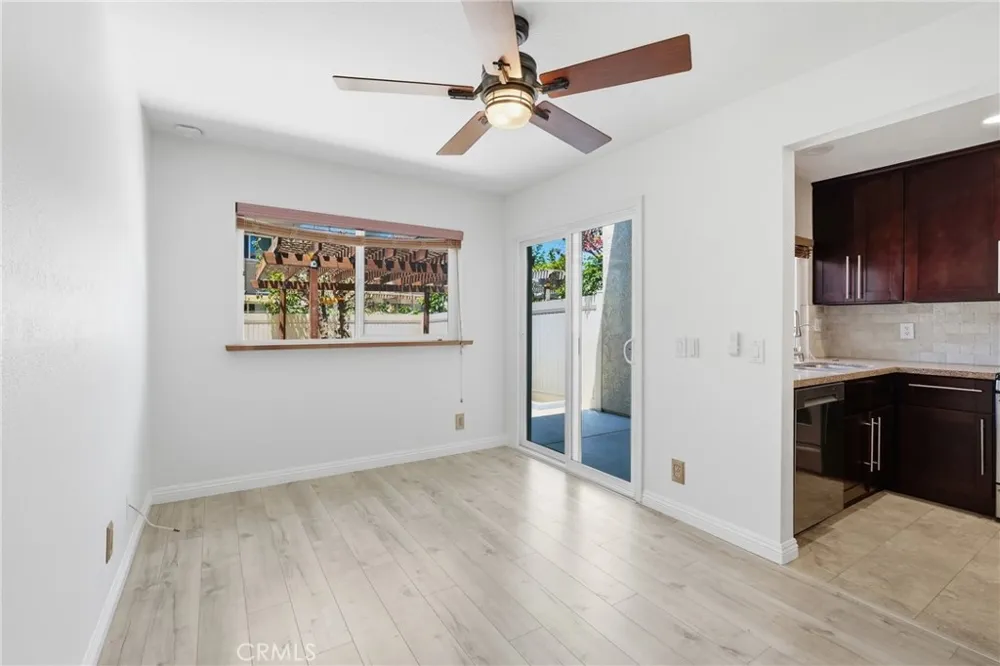 54 Oval Road Irvine, CA 92604